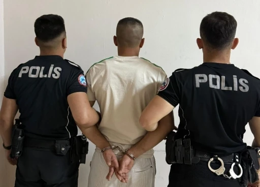 Kesinleşmiş hapis cezası bulunan 2 şüpheli yakalandı
