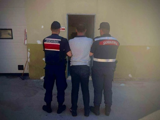 Kesinleşmiş hapis cezası bulunan 3 şahıs yakalandı
