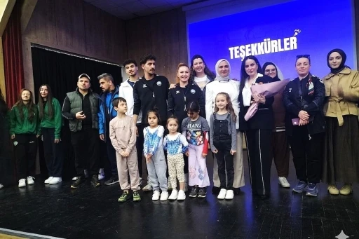 Kestel Belediyesi&rsquo;nden sporda endişe ve duygu d&uuml;zenleme semineri
