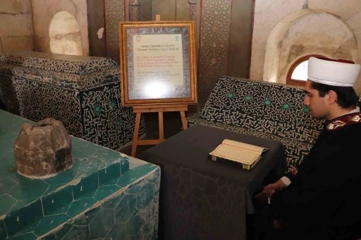 Keykavus&rsquo;un t&uuml;rbesinde ramazan boyunca Kur&rsquo;an okunacak
