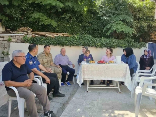 Kıbrıs gazisine minnet ziyareti
