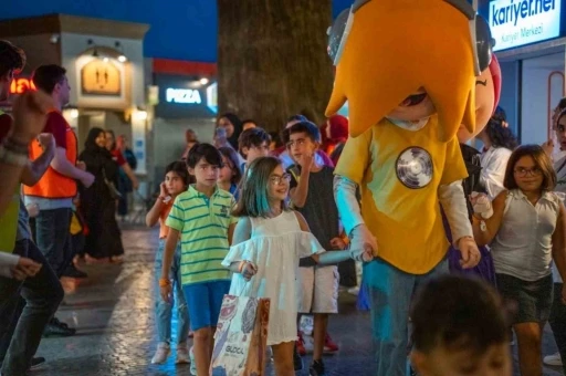 KidZania İstanbul&rsquo;da, yarıyıl tatil heyecanı &lsquo;Karne Partisi&rsquo; ile başlıyor

