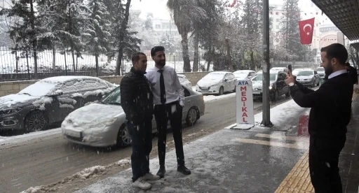 Kilis&rsquo;e kar yağışı etkili oluyor
