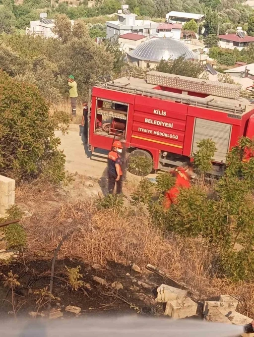 Kilis İtfaiyesinden Hatay’daki yangın söndürme çalışmalarına destek
