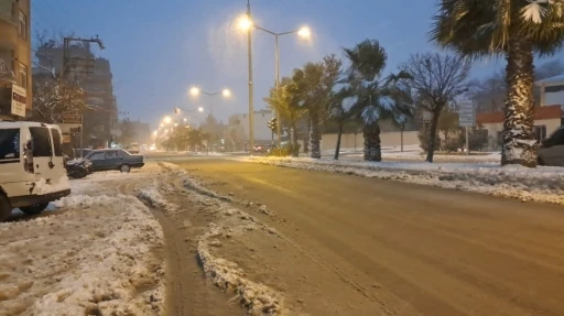 Kilis&rsquo;te eğitime 1 g&uuml;n ara verildi
