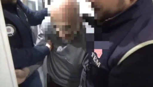 Kilis&rsquo;te FET&Ouml; firarisi gizli b&ouml;lmede yakalandı
