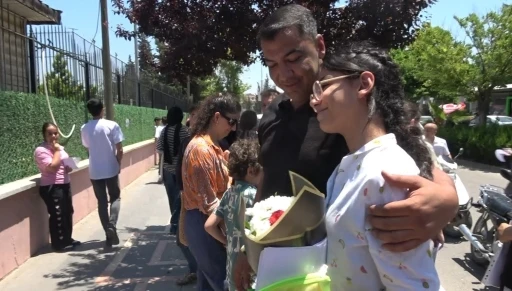 Kilis&rsquo;te LGS heyecanı: 2 bin 186 &ouml;ğrenci ter d&ouml;kt&uuml;

