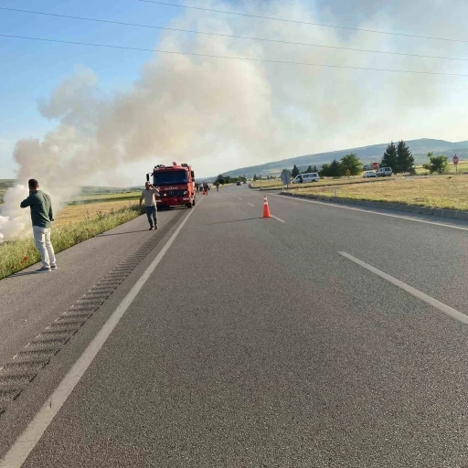 Kilis&rsquo;te otomobil devrildi: 4&rsquo;&uuml; &ccedil;ocuk 7 yaralı
