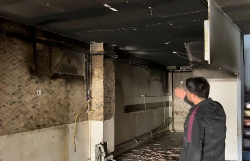 Kiraya verdiği d&uuml;kkanını 4 yıl sonra harabeye d&ouml;nd&uuml;ğ&uuml;n&uuml; g&ouml;r&uuml;nce şoke oldu
