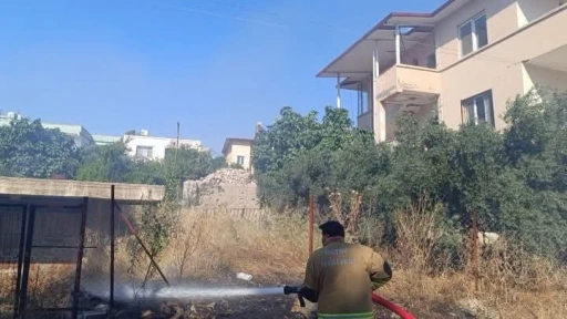 Kırıkhan&rsquo;da bah&ccedil;e yangını

