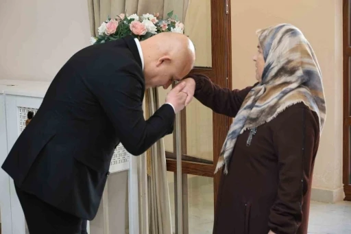 Kırıkkale Belediye Başkanı &Ouml;nal: "Gazi ve şehit ailelerimiz bizim i&ccedil;in &ccedil;ok &ouml;zel"
