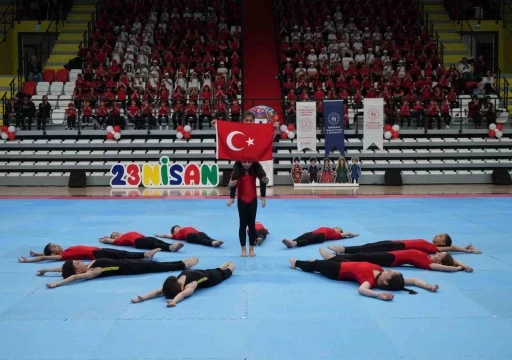 Kırıkkale&rsquo;de 23 Nisan etkinlikleri renkli g&ouml;r&uuml;nt&uuml;lere sahne oldu
