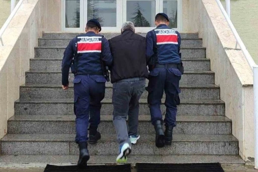 Kırıkkale&rsquo;de 5 yıl hapis cezasıyla aranan h&uuml;k&uuml;ml&uuml; yakalandı
