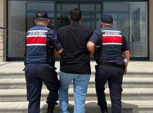 Kırıkkale&rsquo;de aranan 2 h&uuml;k&uuml;ml&uuml; yakalandı
