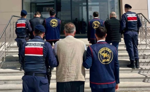 Kırıkkale&rsquo;de aranan 3 h&uuml;k&uuml;ml&uuml; yakalandı

