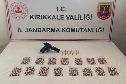Kırıkkale&rsquo;de uyuşturucu operasyonu: 1 g&ouml;zaltı
