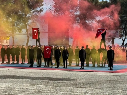 Kırkağaç’ta uzman erbaşların mezuniyet coşkusu

