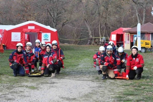 Kırklareli&rsquo;nde 11 sağlık personeline UMKE belgesi
