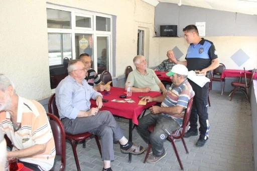 Kırklareli’nde ekipler vatandaşları orman yangınlarına karşı bilgilendirildi
