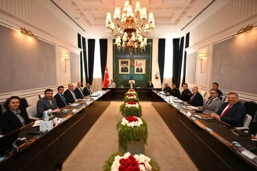 Kırklareli’nde turizm sezonu ve hudut kapıları için tedbirler değerlendirildi
