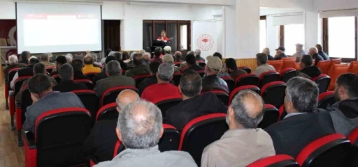 Kırsal kalkınma ve bireysel sulama destekleri Tercan&rsquo;da anlatıldı
