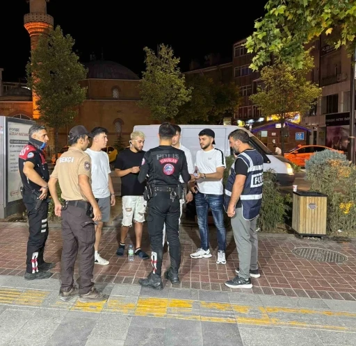Kırşehir’de Huzur Uygulaması: 284 kişi sorgulandı
