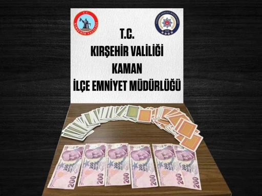 Kırşehir&rsquo;de kumar operasyonu: 3 kişiye 34 bin 812 TL ceza
