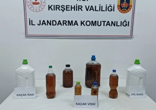 Kırşehir&rsquo;de sahte i&ccedil;ki operasyonu: 20 litre alkol ele ge&ccedil;irildi
