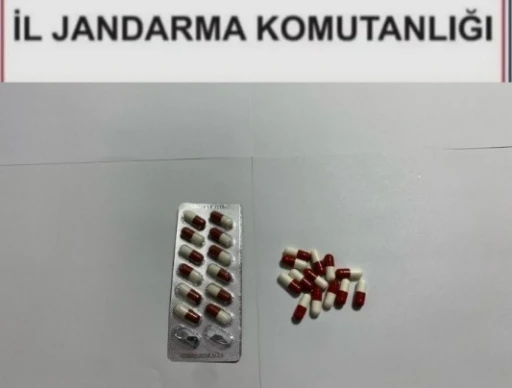 Kırşehir&rsquo;de uyuşturucu operasyonu: 2 kişi yakalandı
