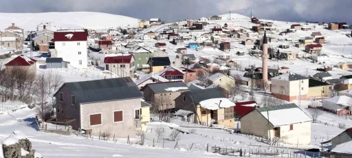 Kış turizmi i&ccedil;in yayla yolları a&ccedil;ık tutuluyor
