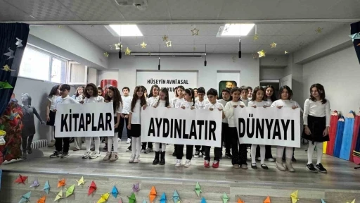 Kitapla b&uuml;y&uuml;yen nesiller i&ccedil;in Samsun&rsquo;da seferberlik: K&uuml;t&uuml;phaneler Haftası dolu dolu ge&ccedil;ti
