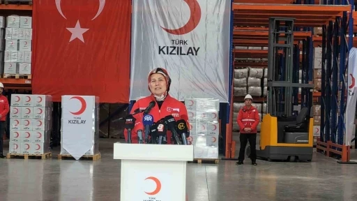 Kızılay&rsquo;dan İran&rsquo;a 48 tonluk insani yardım
