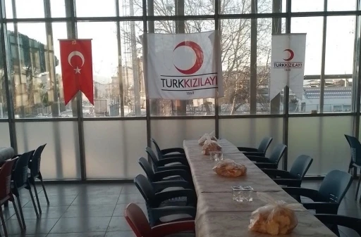 Kızılay&rsquo;dan Sarıg&ouml;l&rsquo;de ramazan dayanışması
