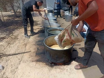 Kızılay, Gazze’de 10 bin kişi kapasiteli aşeviyle yeniden hizmet vermeye başladı
