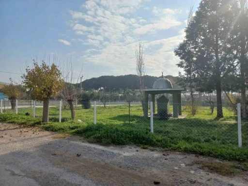 Kızılcapınar Camii&rsquo;nin &ccedil;evre d&uuml;zenlemesi tamamlandı
