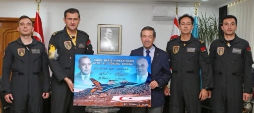 KKTC Dışişleri Bakanı Ertuğruloğlu: "T&uuml;rk F-16&rsquo;ları ile b&uuml;y&uuml;k gurur duyuyoruz"
