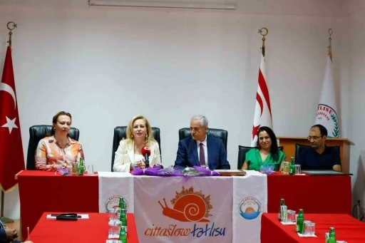 KKTC First Lady’si Tatar’ın inisiyatifiyle hayata geçirilen &quot;Hedef Sıfır Atık&quot; projesine Güney Kore’de ödül
