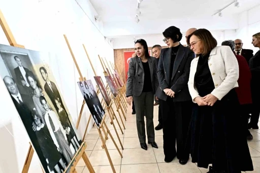 KKTC liderleri &ouml;l&uuml;m yıl d&ouml;n&uuml;mlerinde Muratpaşa&rsquo;da anıldı
