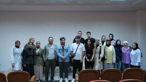 KMÜ’de yönetmen Eser Tokaş ile kısa film söyleşisi
