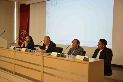 Koca Ragıp Paşa&rsquo;nın &ccedil;ok y&ouml;nl&uuml; d&uuml;ş&uuml;nce d&uuml;nyası &ccedil;alıştayda değerlendirildi
