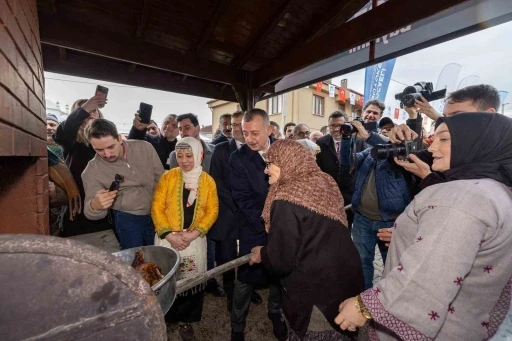 Kocaeli&rsquo;de 200 yıllık &rsquo;imece&rsquo; geleneği: 5. Kaz Bayramı kutlandı
