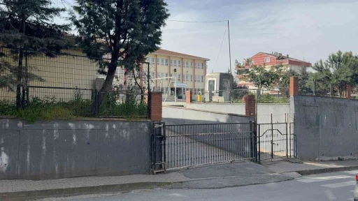 Kocaeli&rsquo;de &ouml;ğrencileri taciz ettiği iddia edilen &ccedil;alışan tutuklandı
