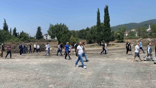 Kocaeli&rsquo;de tır parkı gerginliği: Vatandaşlar projeye tepkili
