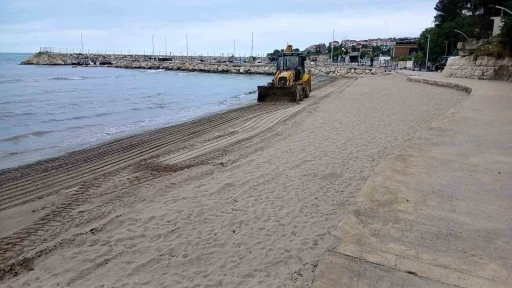Kocaeli&rsquo;nin turizm vitrini Kandıra&rsquo;da 39 ton atık toplandı
