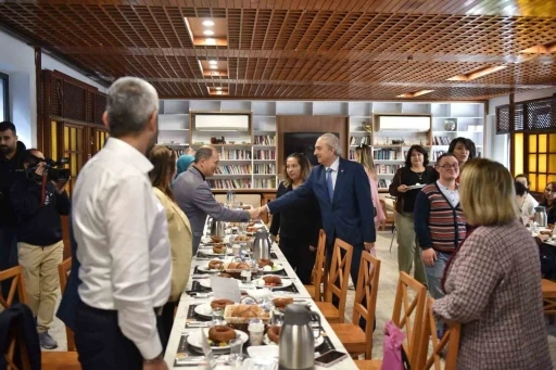 Kocag&ouml;z, Engelli Dernekleri Temsilcileriyle buluştu
