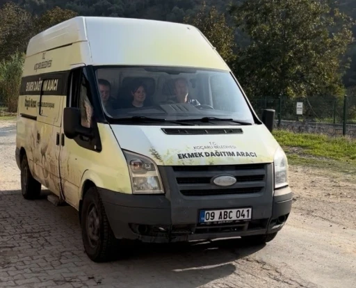 Koçarlı’da Mobil Halk Ekmek aracı beğeni topluyor
