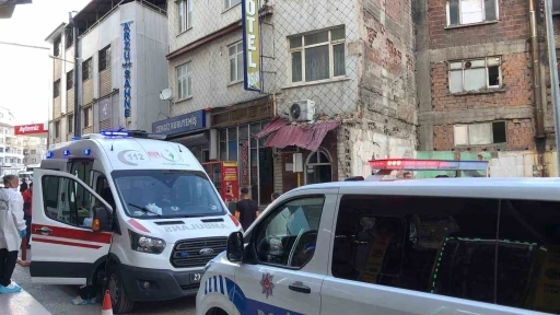 Koku oteli sarınca ger&ccedil;ek ortaya &ccedil;ıktı: 6 g&uuml;n &ouml;nce &ouml;ld&uuml;ğ&uuml; belirlendi
