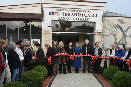 Koleksiyoner Ebru Turhan’ın sergisi, sanatseverleri doğayla buluşturdu
