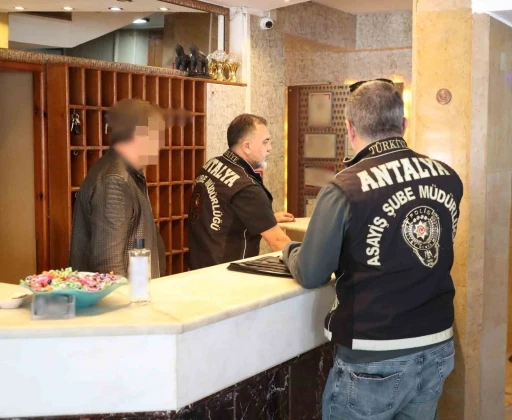 Konaklama tesisleri ve ara&ccedil; kiralama firmalarına eş zamanlı denetim
