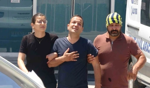 Kontrolden &ccedil;ıkan motosiklet bariyerlere &ccedil;arptı, 20 yaşındaki s&uuml;r&uuml;c&uuml; hayatını kaybetti
